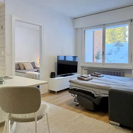 One Bedroom 5 Min From The Lift Apartamento