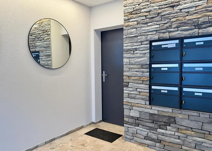 דירה One Bedroom 5 Min From The Lift