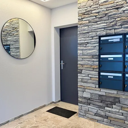 Apartment One Bedroom 5 Min From The Lift